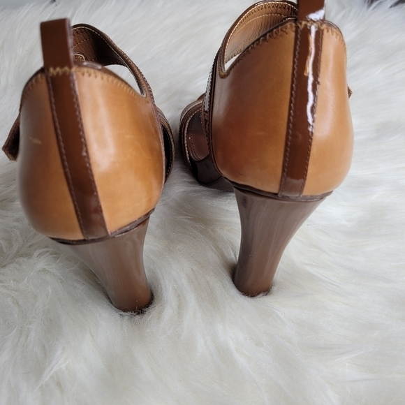 BCBG Brown Pump Heels - Picture 12 of 14